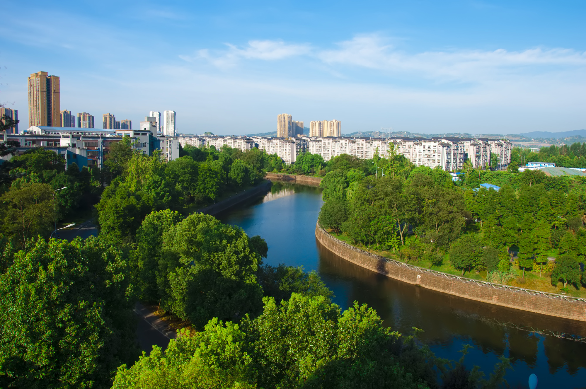 推动重庆城市建设更加立体绿色，重庆出台激励办法