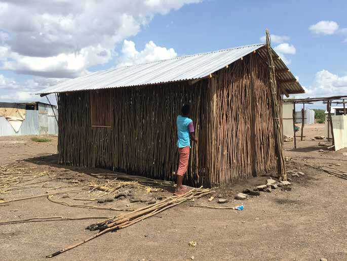 联合国人居署肯尼亚难民收容所，建造四种不同的架构类型