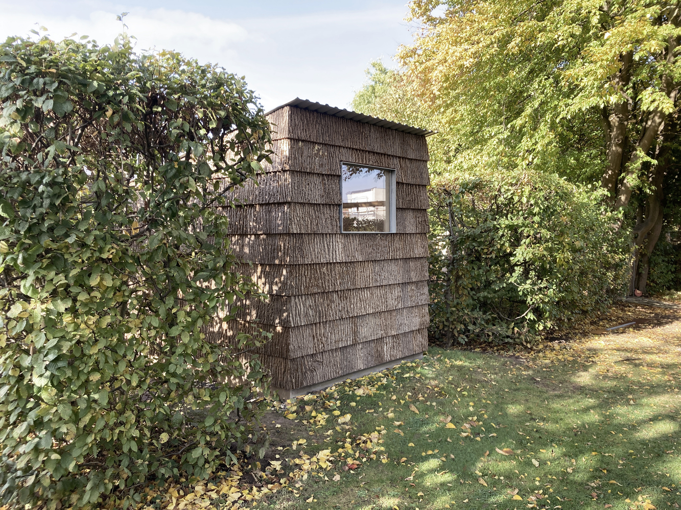 德国桑拿小屋，结构完全由交错层压木材制成